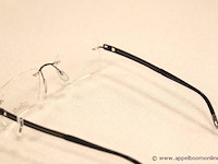 Design brilmontuur silhoutte - afbeelding 3 van  3