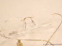 Design brilmontuur silhoutte - afbeelding 3 van  3