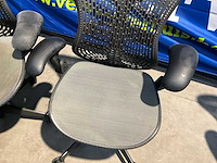 Design bureastoel herman miller mirra 1 (2x) - afbeelding 2 van  12