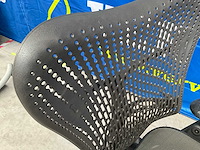 Design bureastoel herman miller mirra 1 (2x) - afbeelding 10 van  12