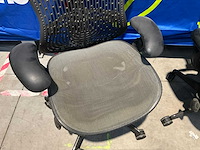 Design bureastoel herman miller mirra 1 (2x) - afbeelding 12 van  12