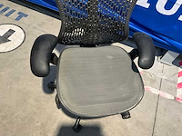 Design bureastoel herman miller mirra 1 - afbeelding 2 van  11