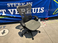 Design bureastoel herman miller mirra 1 - afbeelding 11 van  11