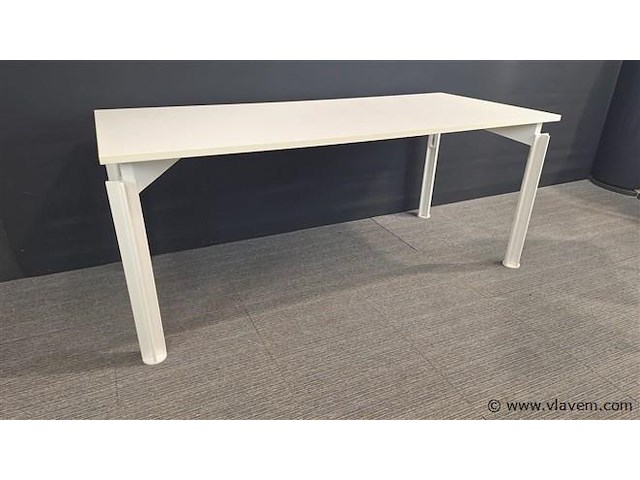 Design bureau bulo h2o - afbeelding 1 van  7