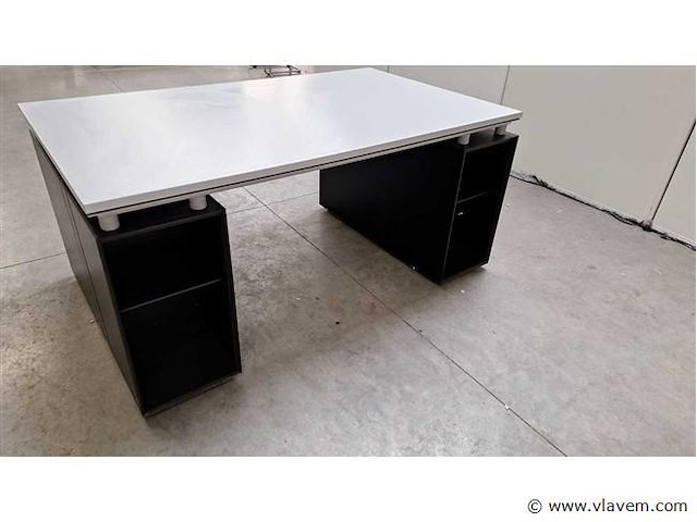 Design bureau bulo m166 - afbeelding 12 van  15