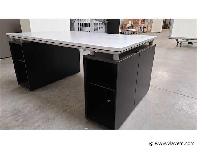 Design bureau bulo m166 - afbeelding 14 van  15