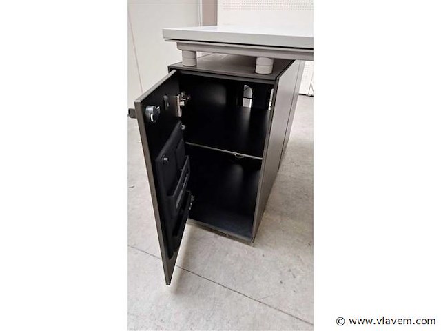Design bureau bulo m166 - afbeelding 6 van  15