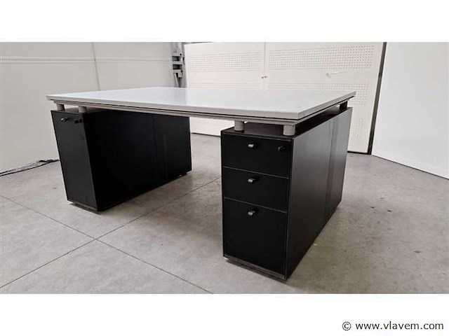 Design bureau bulo m166 - afbeelding 9 van  15