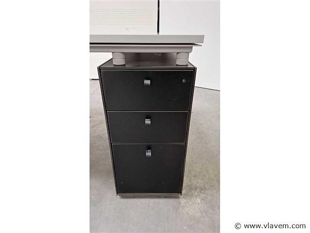 Design bureau bulo m233 - afbeelding 7 van  14