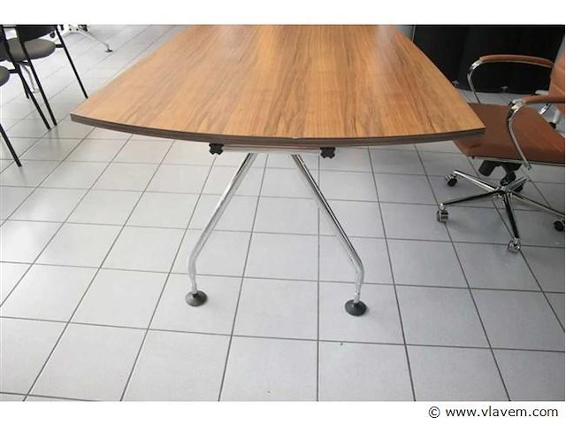 Design bureau vitra ad-hoc - afbeelding 3 van  5
