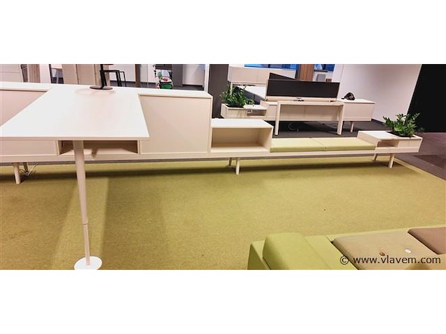 Design bureauinrichting vitra - afbeelding 14 van  17