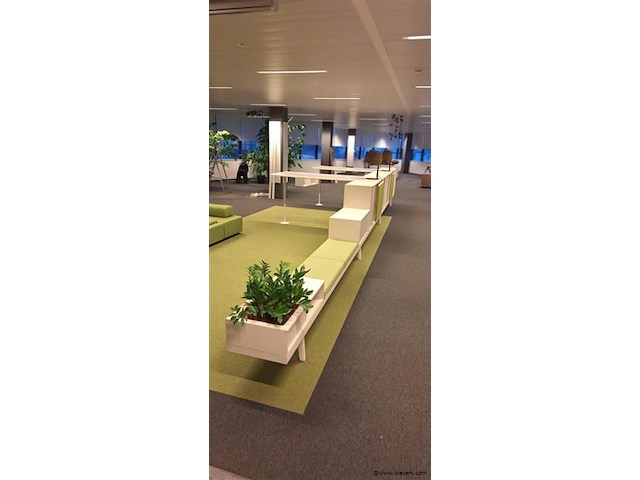 Design bureauinrichting vitra - afbeelding 13 van  17