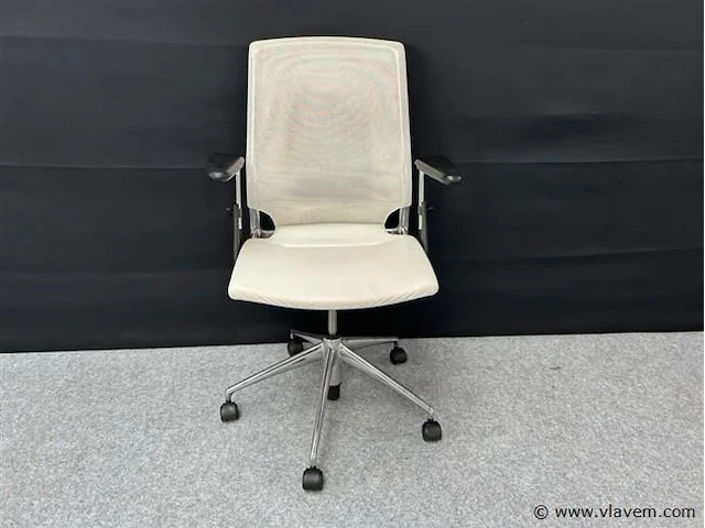 Design bureaustoel vitra meda - afbeelding 1 van  9