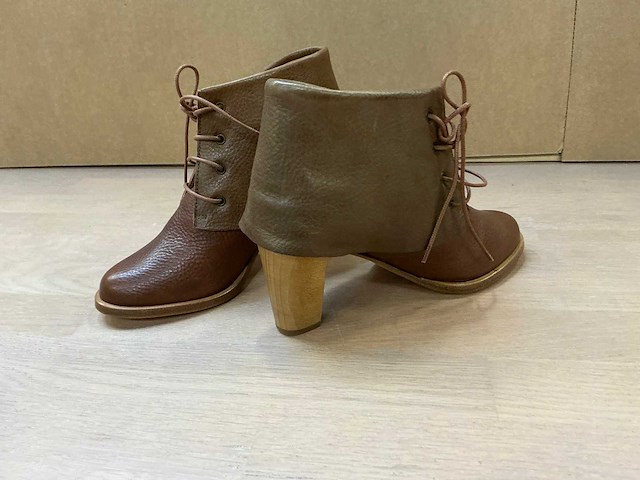 Design damesbottine 35 - afbeelding 4 van  7