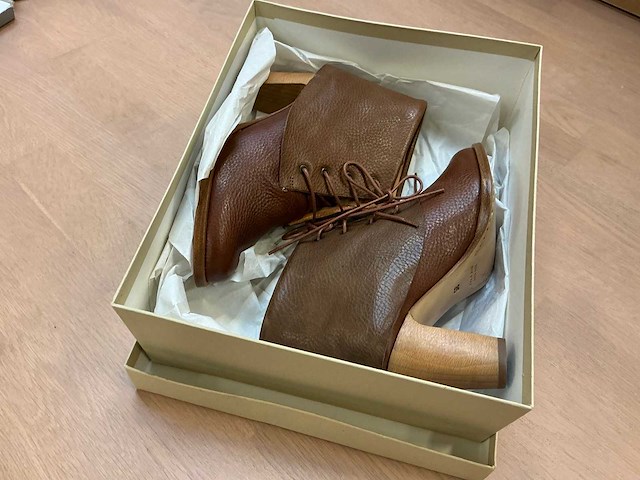 Design damesbottine 35 - afbeelding 7 van  7