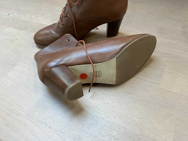 Design damesbottine 37 - afbeelding 6 van  6