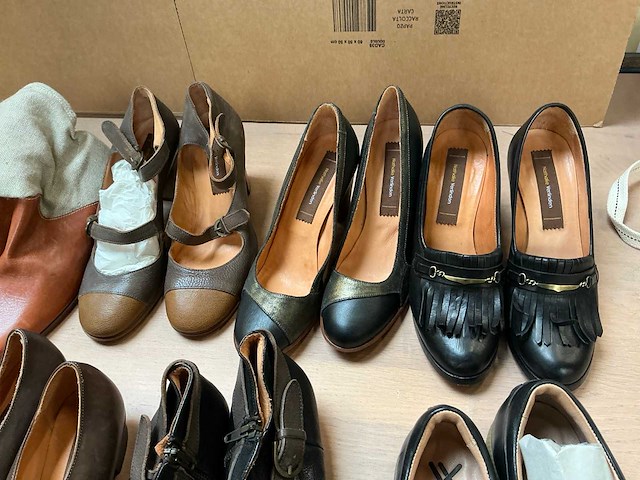 Design damesschoen (14x) - afbeelding 2 van  6