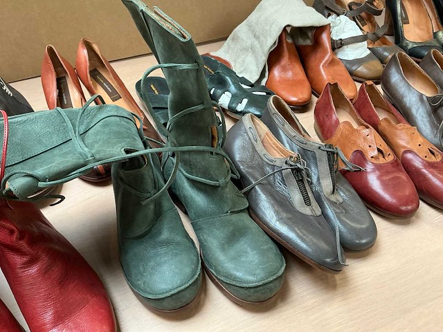 Design damesschoen (14x) - afbeelding 5 van  6