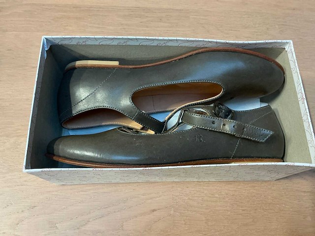 Design damesschoen 36 - afbeelding 6 van  6