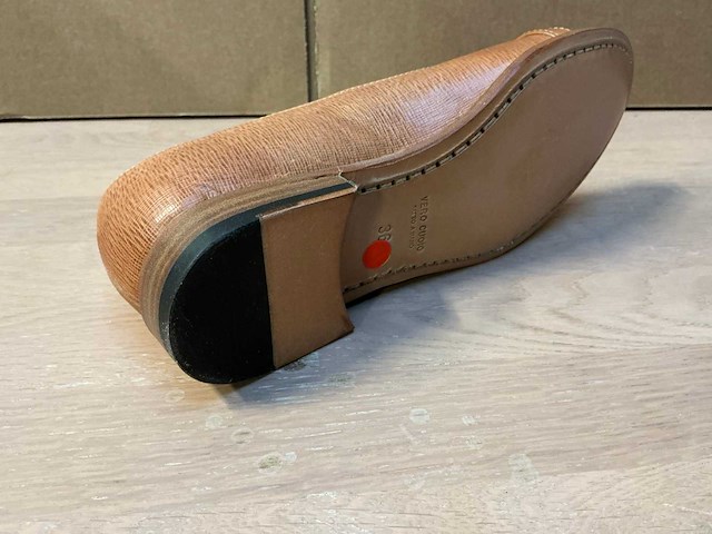 Design damesschoen 36 - afbeelding 5 van  7