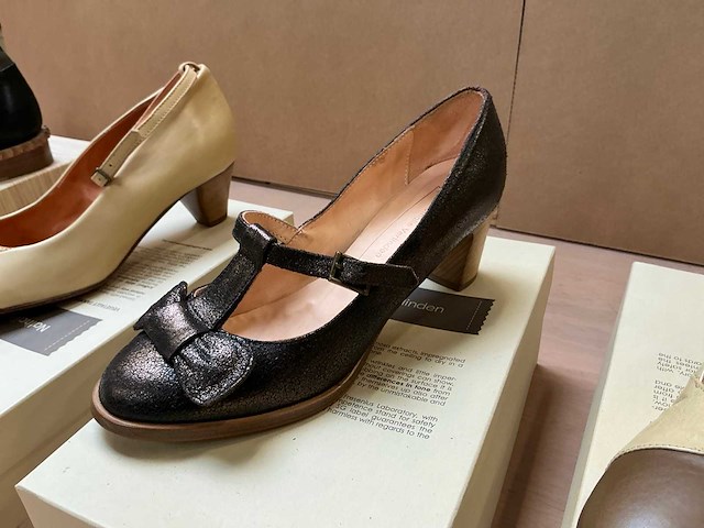 Design damesschoen 37 (6x) - afbeelding 11 van  14