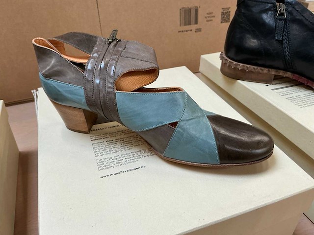 Design damesschoen 38 (6x) - afbeelding 13 van  14