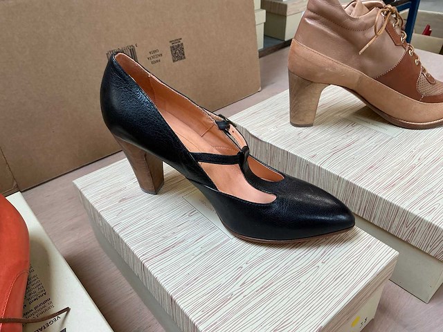 Design damesschoen 38 (6x) - afbeelding 7 van  12