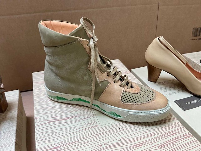 Design damesschoen 38 (6x) - afbeelding 14 van  14