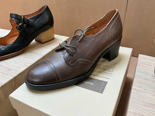 Design damesschoen 38 (6x) - afbeelding 10 van  13