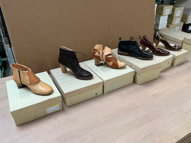 Design damesschoen 38 (6x) - afbeelding 5 van  13