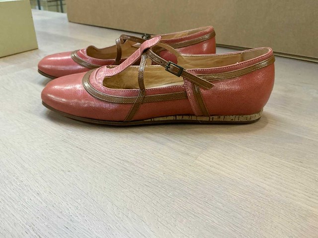 Design damesschoen 38,5 - afbeelding 4 van  7