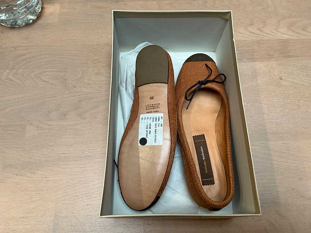 Design damesschoen 38 - afbeelding 6 van  7