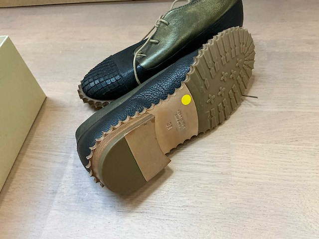 Design damesschoen 38 - afbeelding 6 van  7