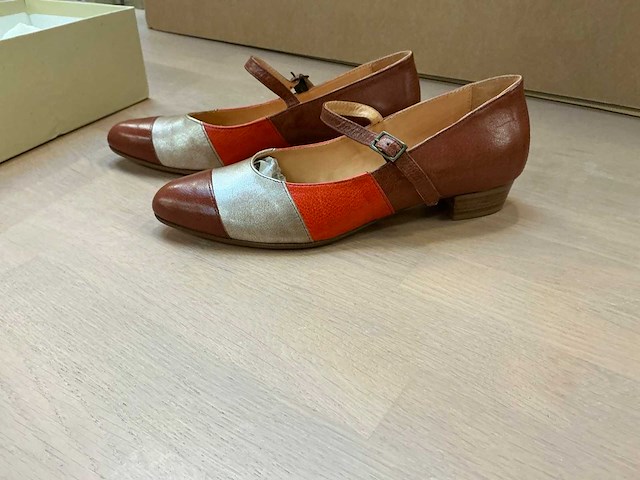 Design damesschoen 38 - afbeelding 2 van  7