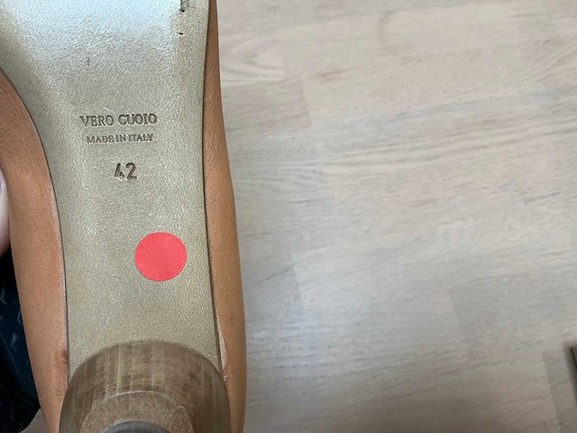 Design damesschoen 42 - afbeelding 5 van  8