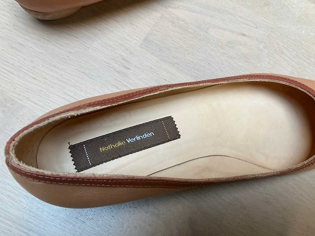 Design damesschoen 42 - afbeelding 6 van  8