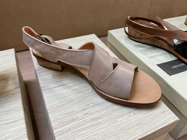 Design damesschoen (6x) - afbeelding 16 van  16