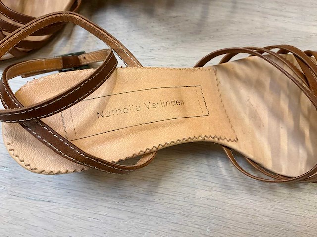 Design damesschoen met hak 36 - afbeelding 4 van  6