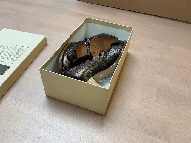 Design damesschoen met hak 36 - afbeelding 6 van  6