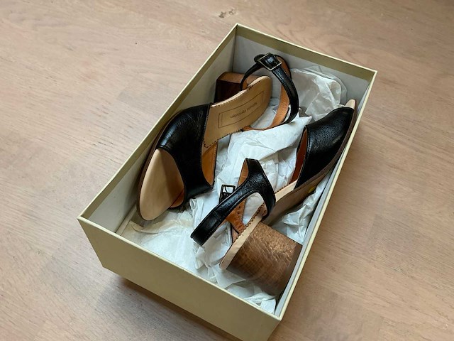 Design damesschoen met hak 36 - afbeelding 6 van  6