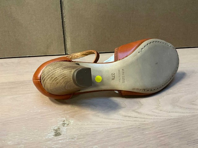 Design damesschoen met hak 37,5 - afbeelding 5 van  7