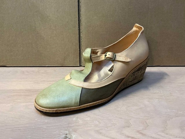 Design damesschoen met hak 37,5 - afbeelding 1 van  7