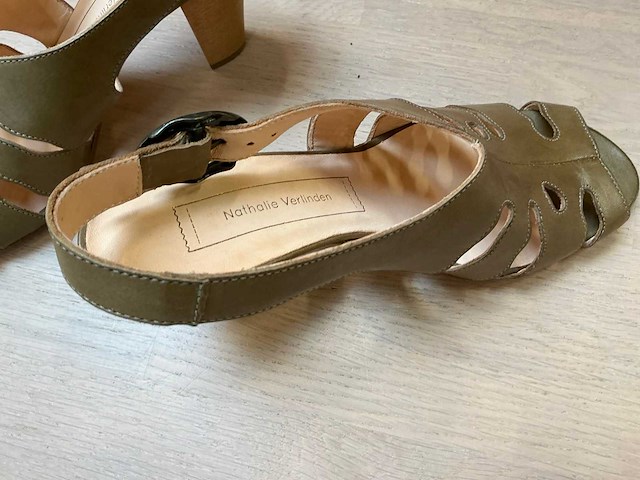 Design damesschoen met hak 37,5 - afbeelding 4 van  6