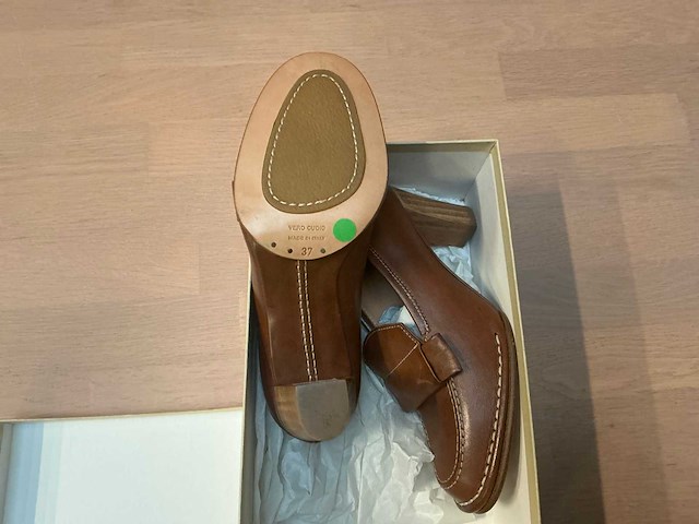 Design damesschoen met hak 37 - afbeelding 4 van  7