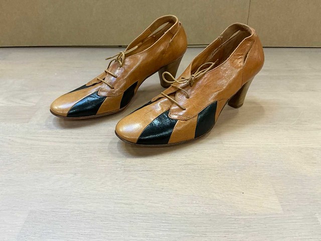 Design damesschoen met hak 37 - afbeelding 1 van  6