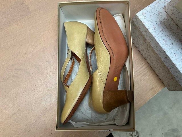 Design damesschoen met hak 38,5 - afbeelding 6 van  7