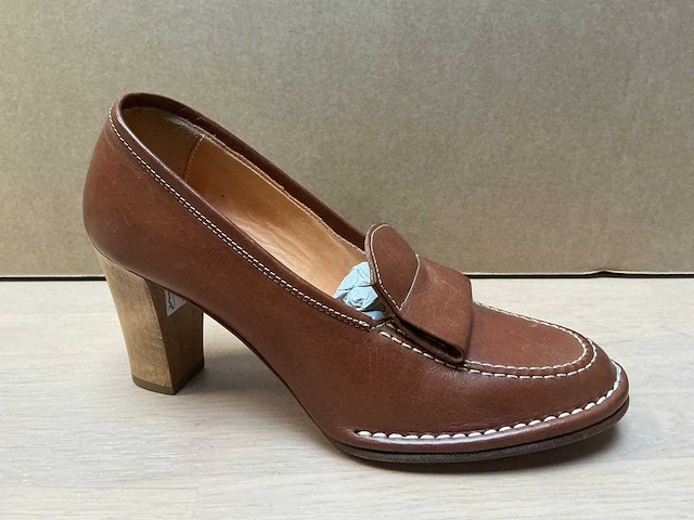 Design damesschoen met hak 38,5 - afbeelding 1 van  7