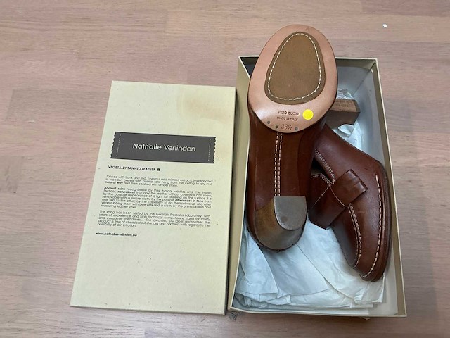 Design damesschoen met hak 38,5 - afbeelding 4 van  7