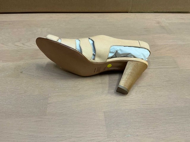 Design damesschoen met hak 38,5 - afbeelding 4 van  8