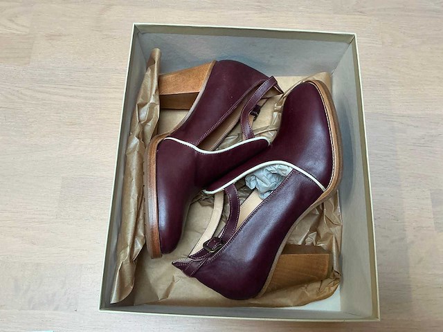 Design damesschoen met hak 38 - afbeelding 4 van  6